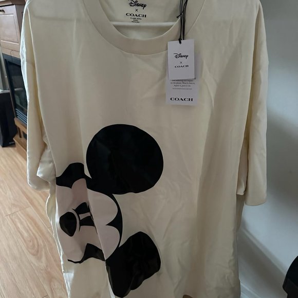Playera Coach& Disney - Picture 1 of 5